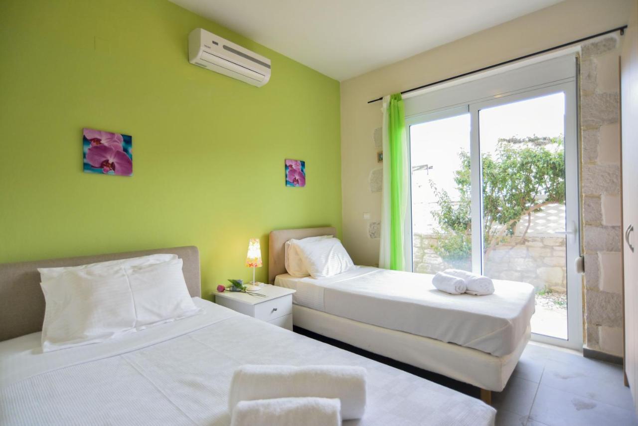 Villa Nopigia Mare Kíssamos Eksteriør billede